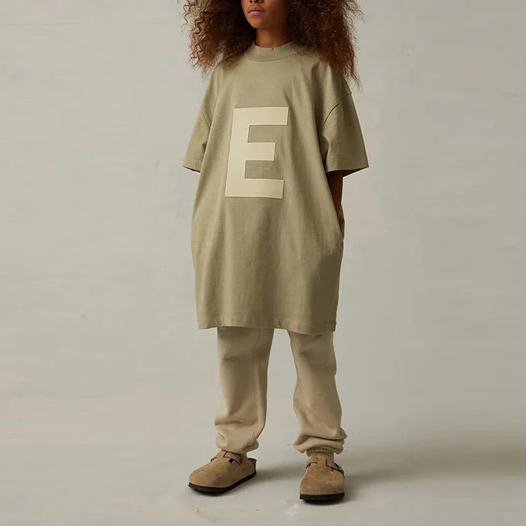 Футболка SS22 для детей Fear Of God Essentials, серо-зеленый — фото 4