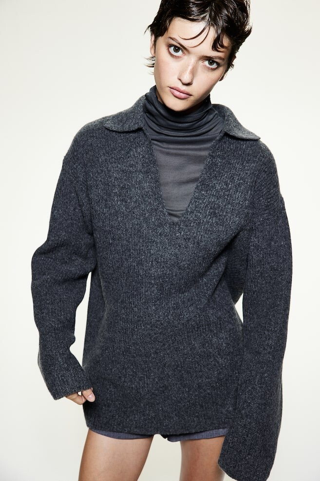 

Свитер с воротником H&M, серый
