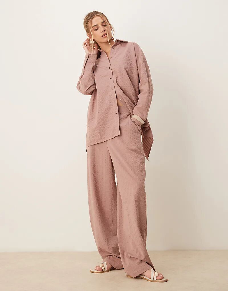 

Свободные брюки-клеш ASOS DESIGN из жатого хлопка с резинкой, цвет норки