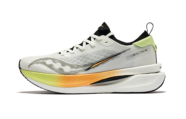 

IDLING Cruise Cushioning Low top Повседневные кроссовки для бега Мужские Saucony, белый/черный