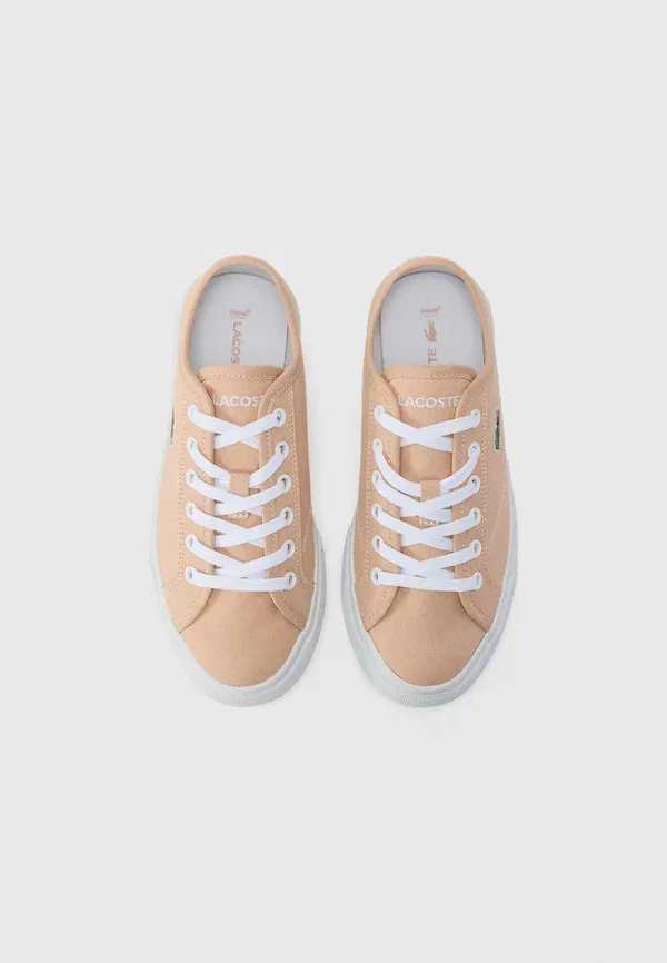 Кроссовки детские Lacoste Backcourt junior core essentials trainers, светло-розовый с белым — фото 4