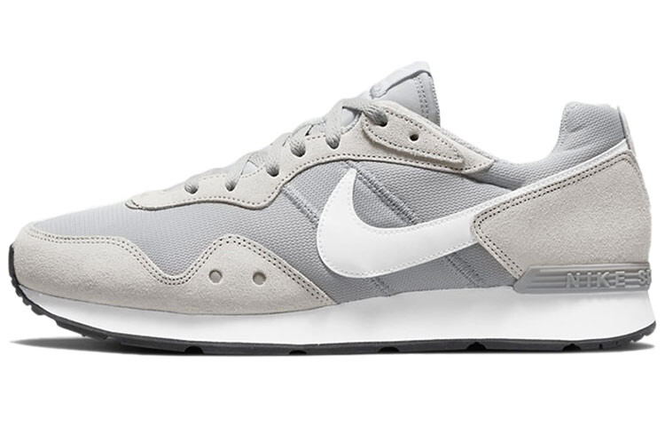 

Nike Venture Runner Wide Light Smoke Grey