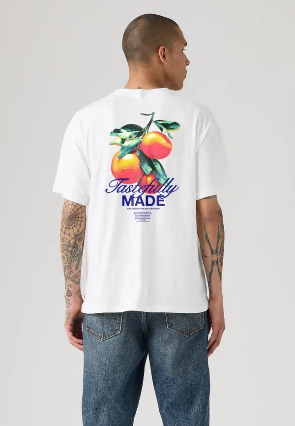Футболка Levi's Vintage fit tee print t-shirt, ярко-белый