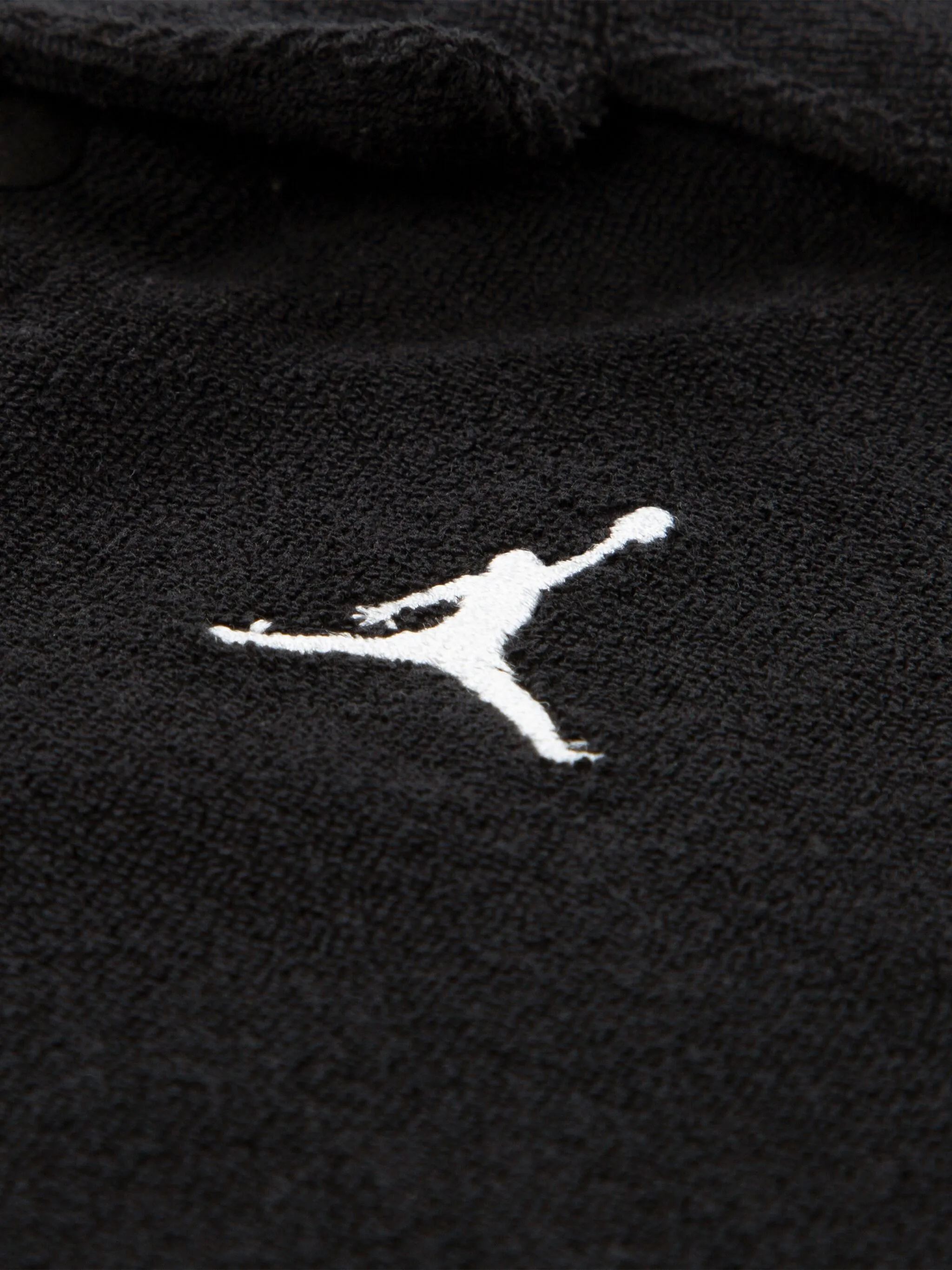 

Комплект из футболки и шортов с вышитым логотипом Jordan Kids, черный