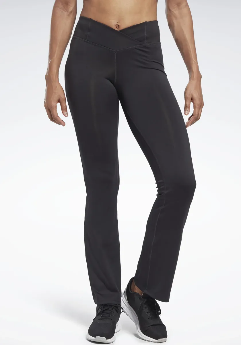 

Леггинсы Reebok, цвет Night Black