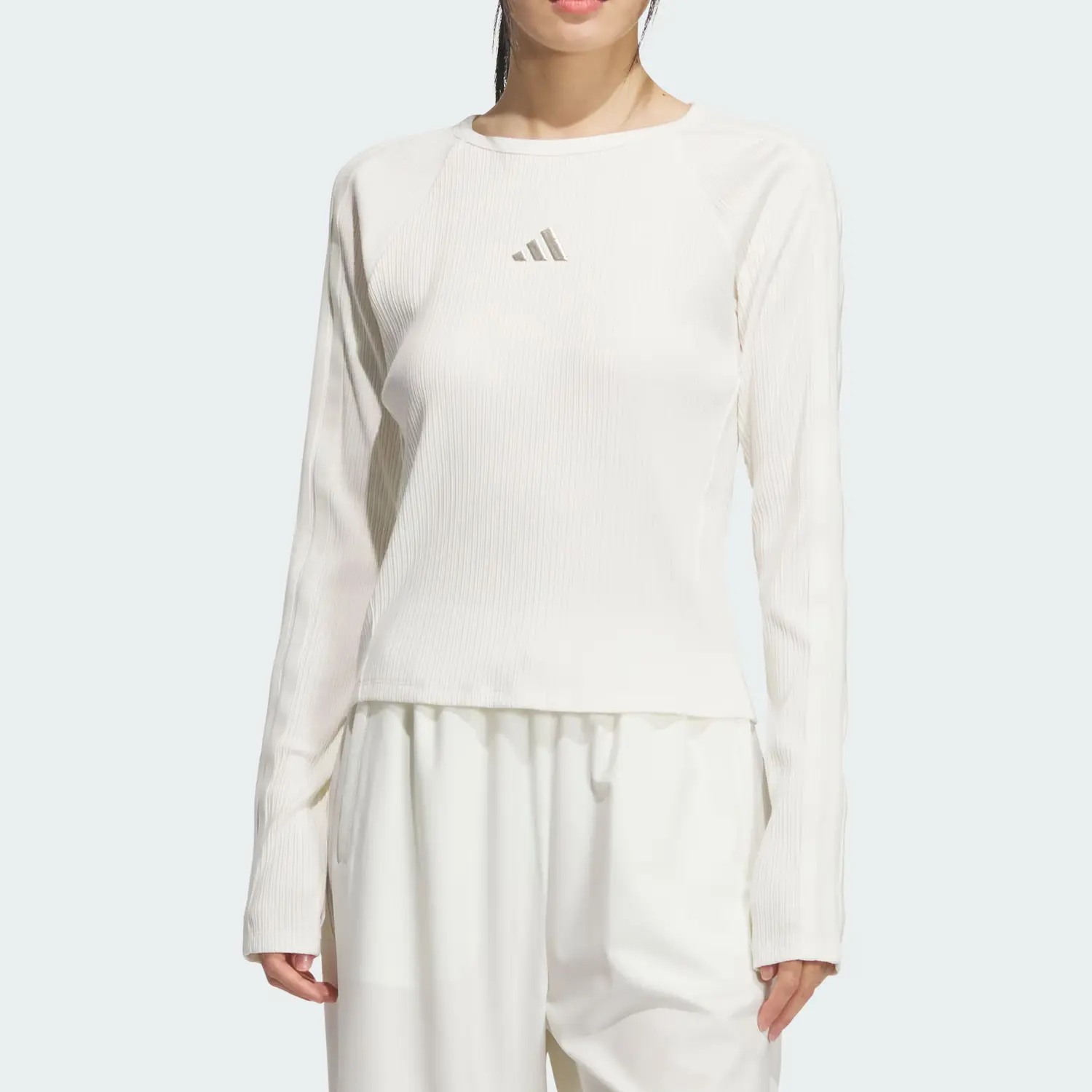 Adidas Футболка женская нефритово-белая Jade White — фото 2