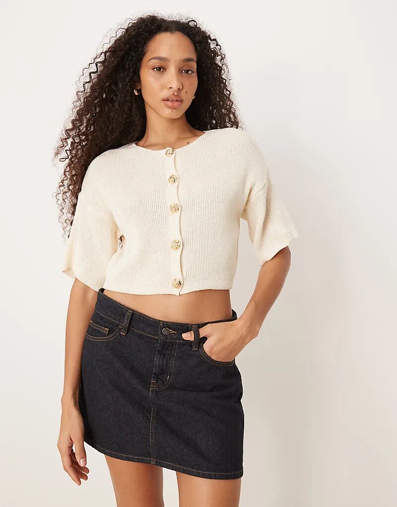 

Вязаный кардиган ASOS DESIGN с короткими рукавами и золотыми пуговицами цвета камня