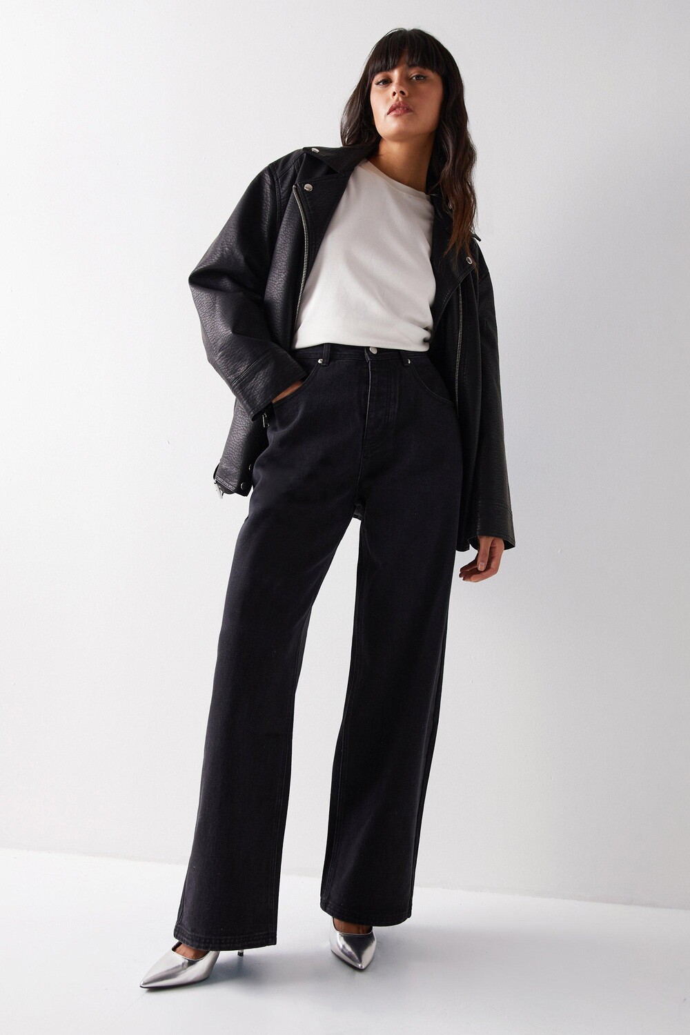 

Прямые джинсы из необработанного денима Warehouse, черный