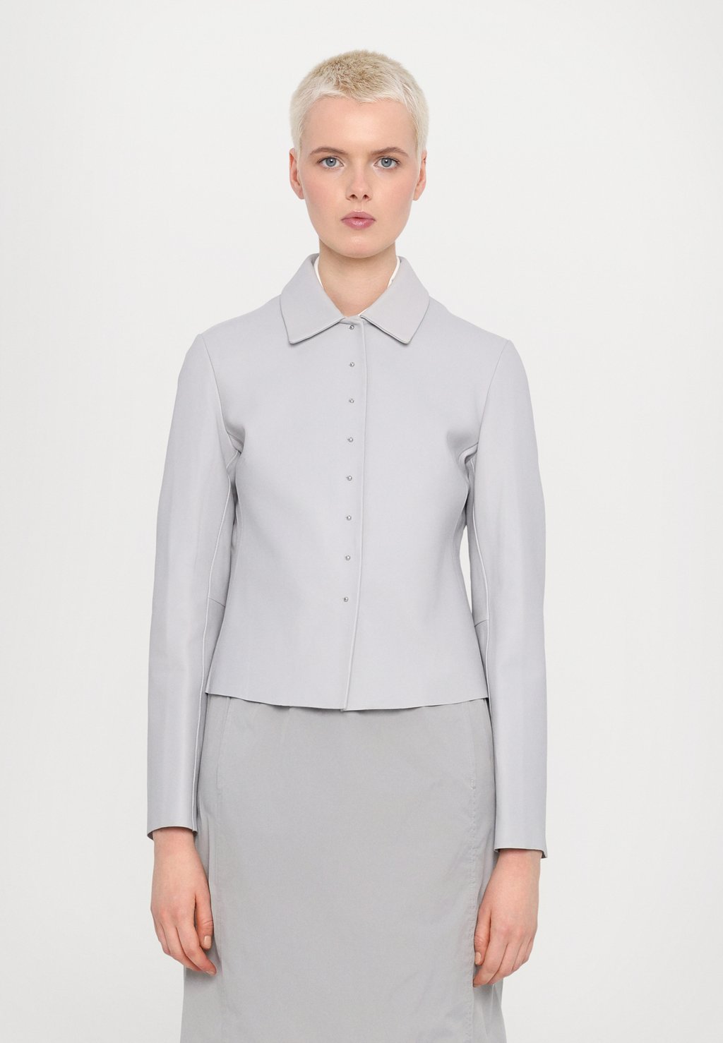 

Кожаная куртка WESTVILLAGE MAX&Co., серый
