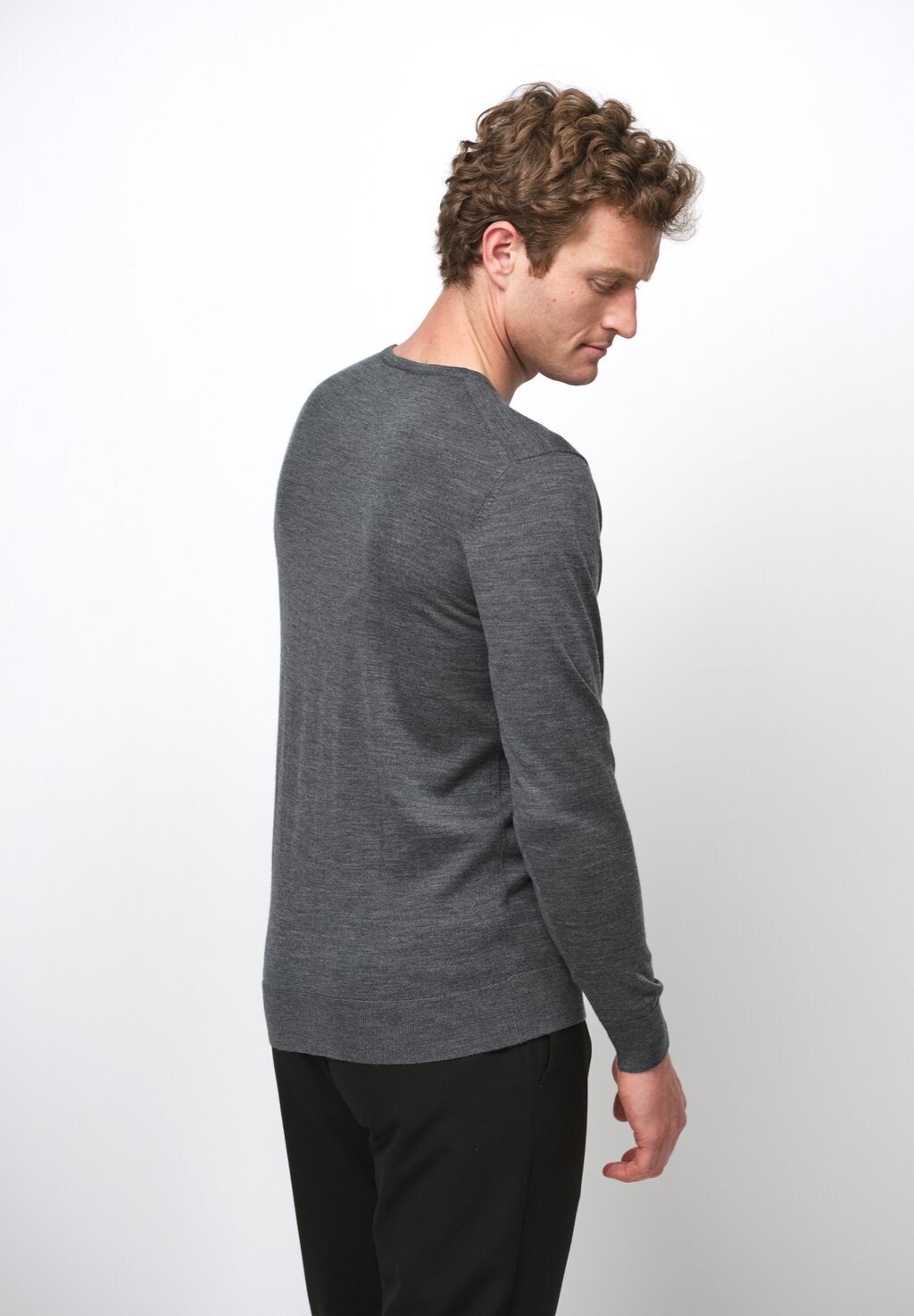 

Джемпер CREW-NECK PROFUOMO, антрацит