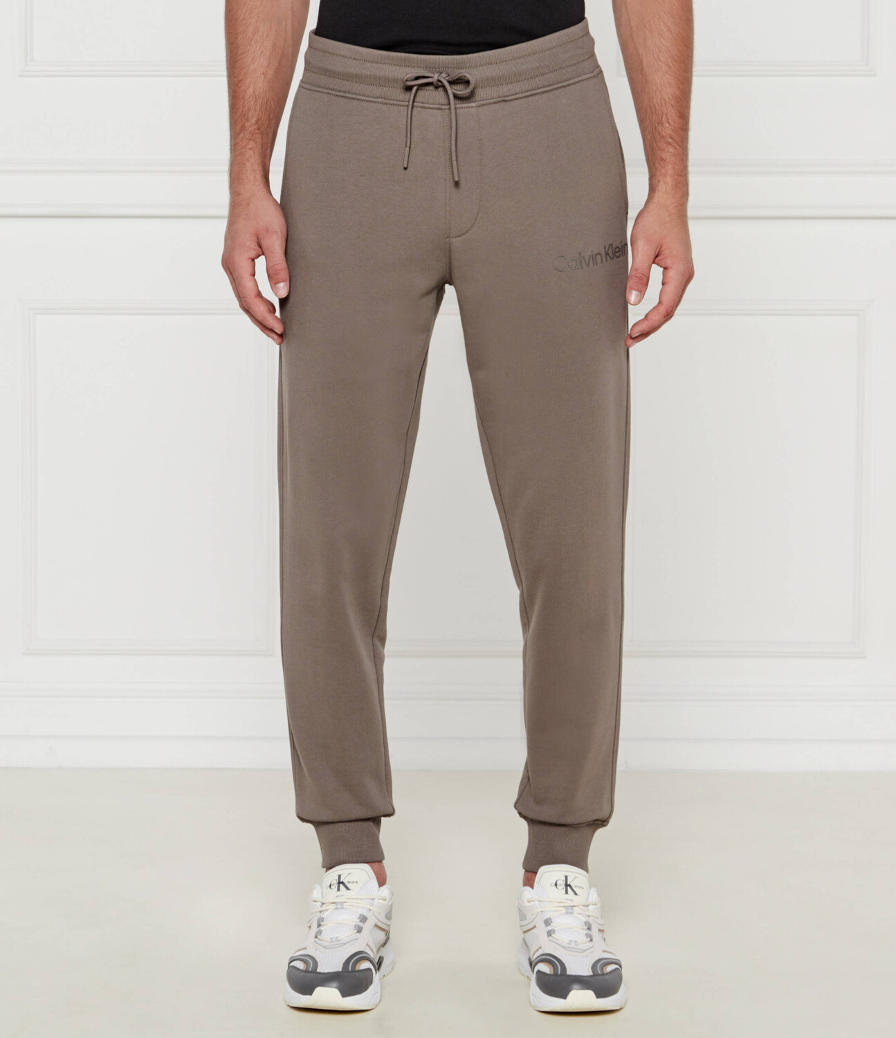 

Спортивные брюки CALVIN KLEIN JEANS Regular Fit, бежевый