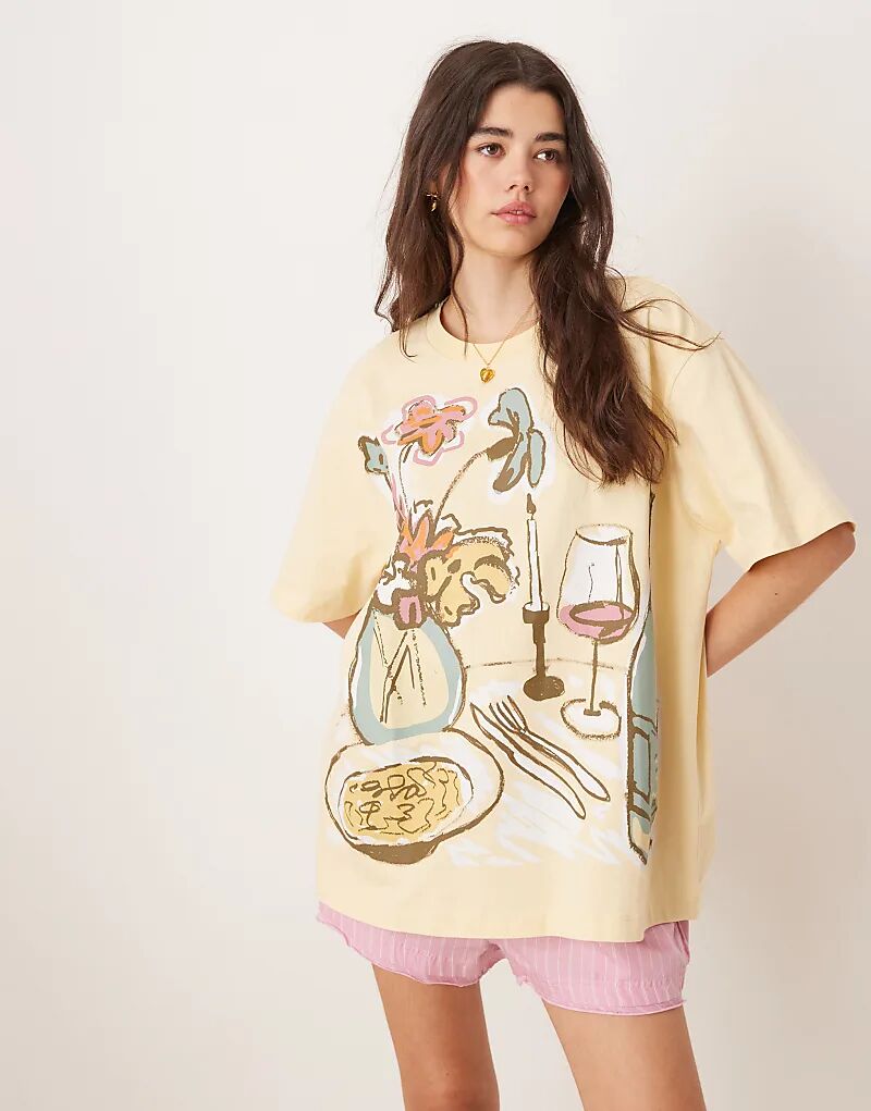 

Футболка свободного кроя ASOS DESIGN с принтом «Званый ужин» в цвете пахты