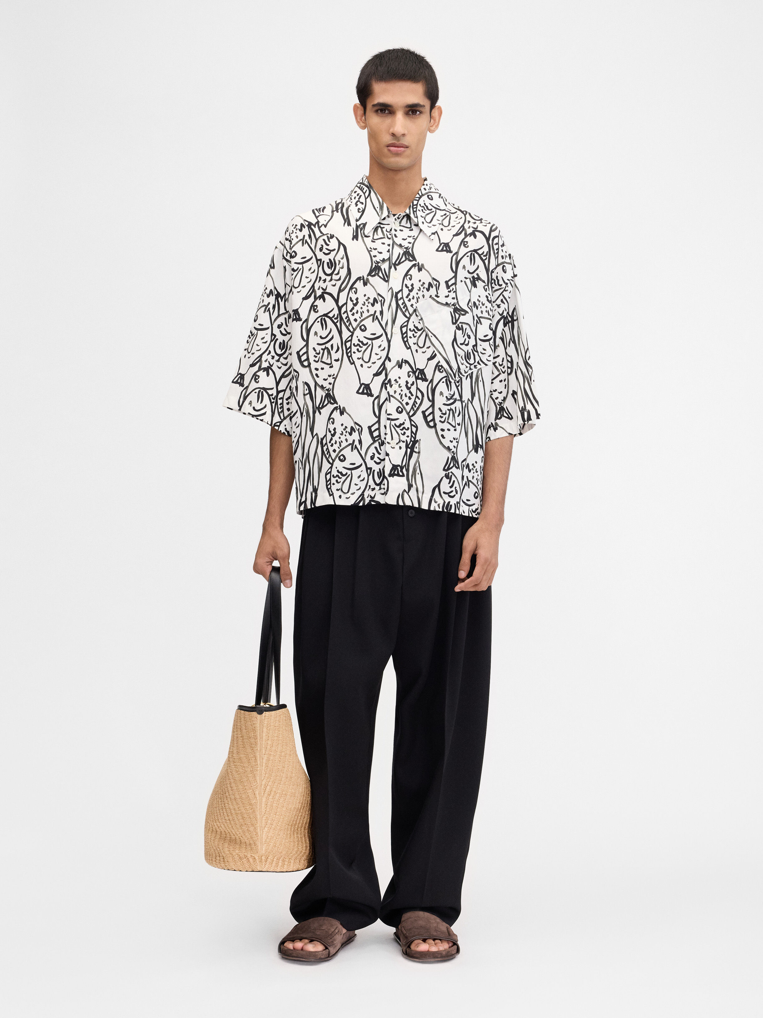 

Рубашка свободного кроя с принтом «рыба» JACQUEMUS The Aloe shirt, цвет Fish Black And White