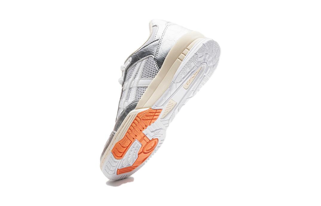 Баскетбольные кроссовки Gel-Spotlyte Kids GS Low-top Silver Asics, серебряный — фото 4