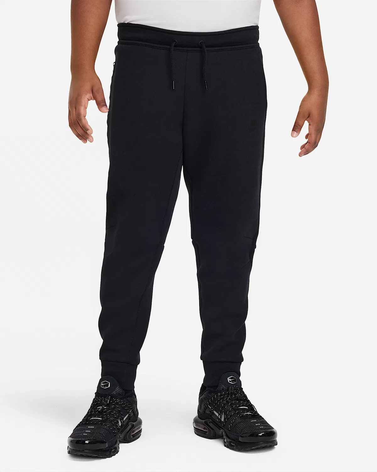 Детские (мальчиковые) штаны (удлиненный размер) Nike Sportswear Tech Fleece, Black/Black/Black