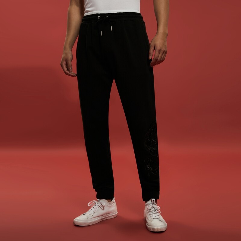

Брюки спортивные Calvin KleinJeans с вышивкой, черный