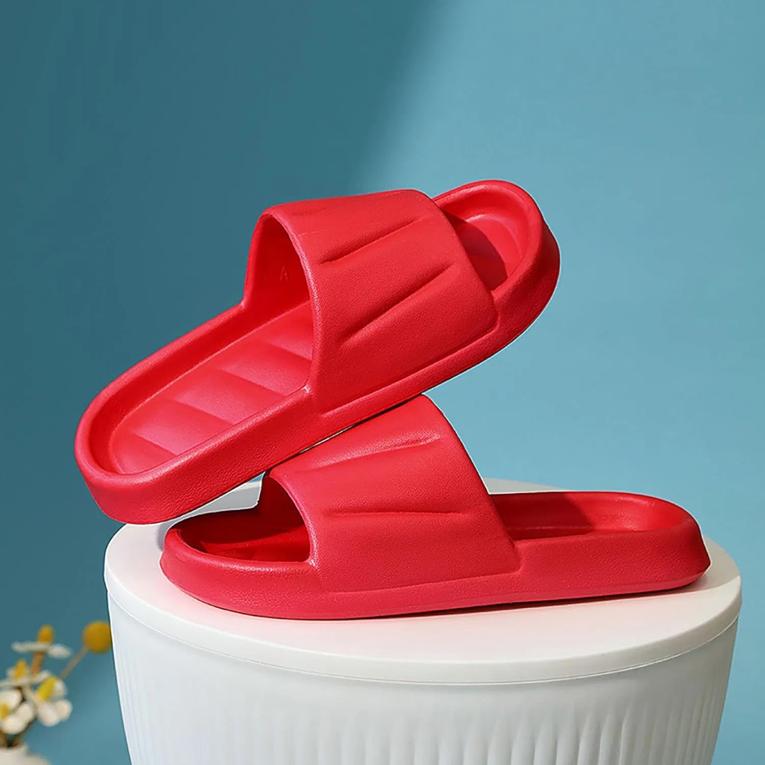Женские купальные тапочки Generisch, мужские тапочки Cloud Slippers, супермягкие тапочки, легкие и удобные мюли, износостойкие тапочки для душа, удобные банные тапочки, купальные тапочки на платформе, Red — фото 3