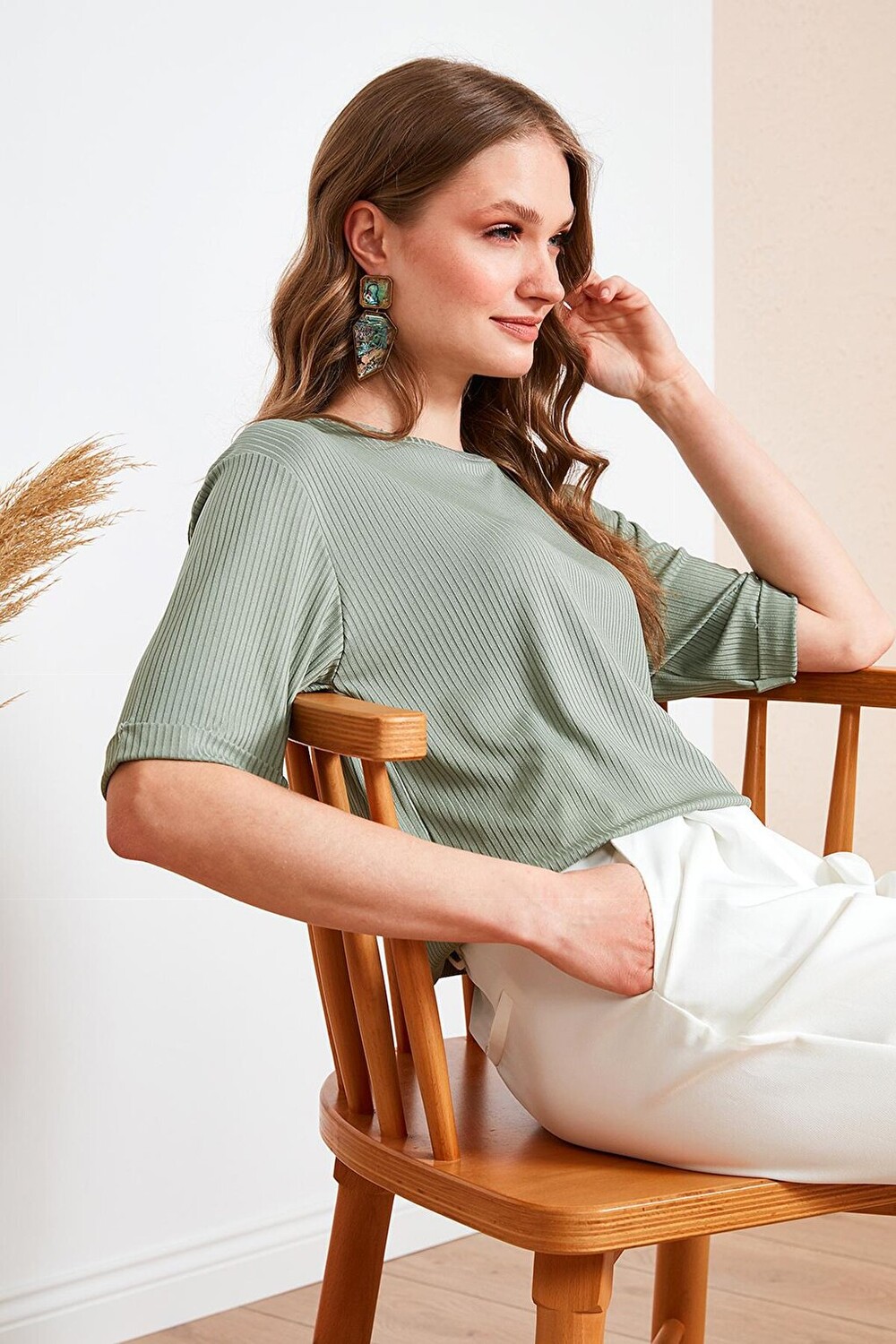 

Детальная блузка Oversize с круглым вырезом и разрезом 5863683 Lela, зеленый