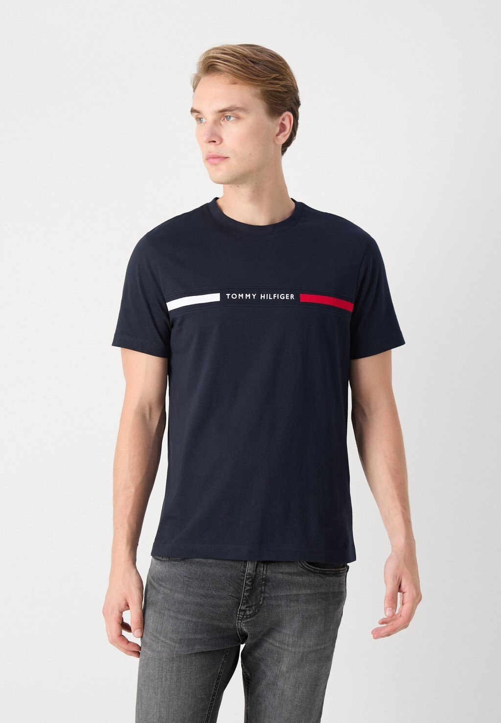 

Футболки с принтом CHEST INSERT TEE Tommy Hilfiger, темно-синий