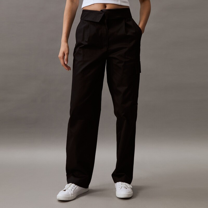 

Брюки-карго женские Calvin Klein Jeans повседневные, черный