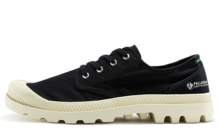 

Pampa Canvas Shoes Women's Low-top Black Palladium
