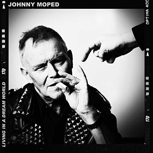 

Сингл 7" Moped, Johnny: Living In A Dream World