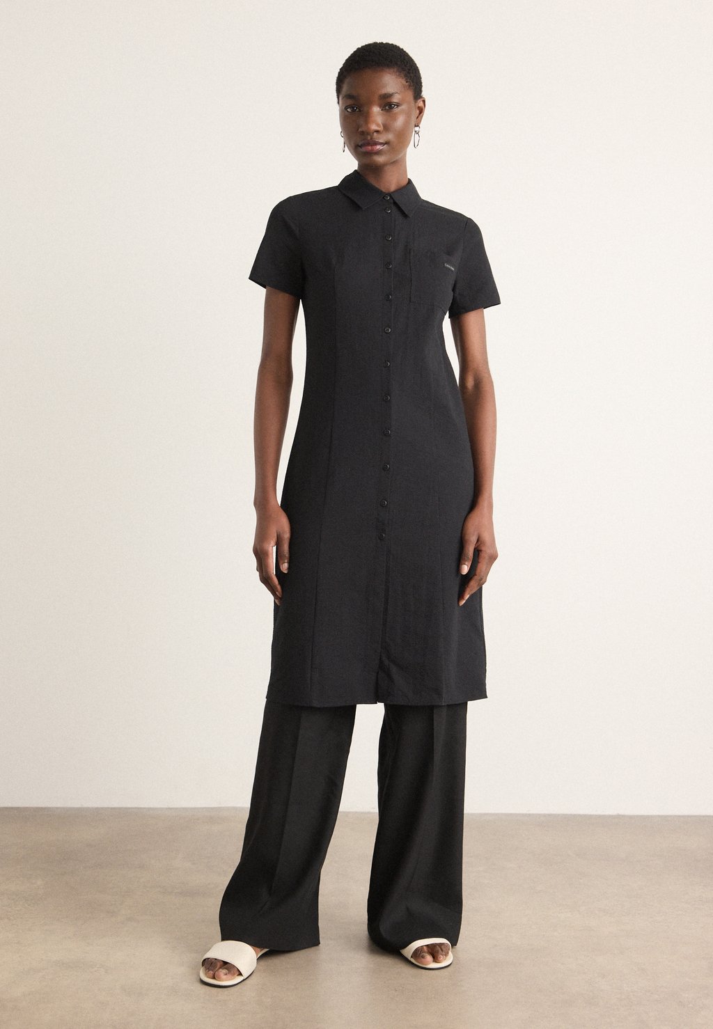 

Платье-рубашка BUTTON DOWN DAY DRESS Calvin Klein Jeans, черный