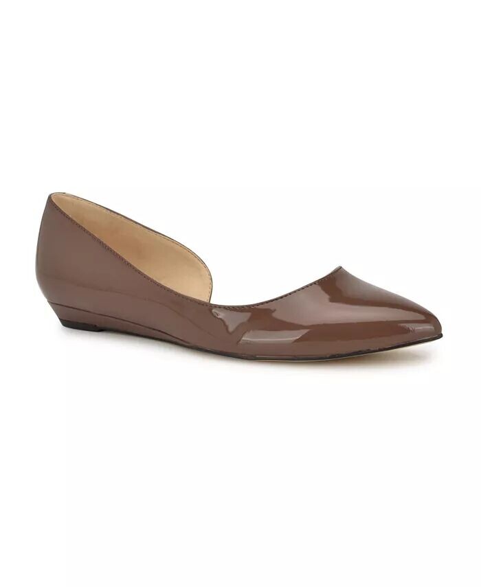 

Женские слипоны с острым носком Saige D'orsay Nine West, коричневый