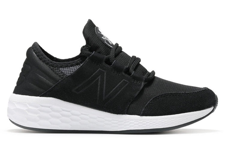 Беговые кроссовки New Balance EVA x CRUZ D 'Black', черный — фото 2