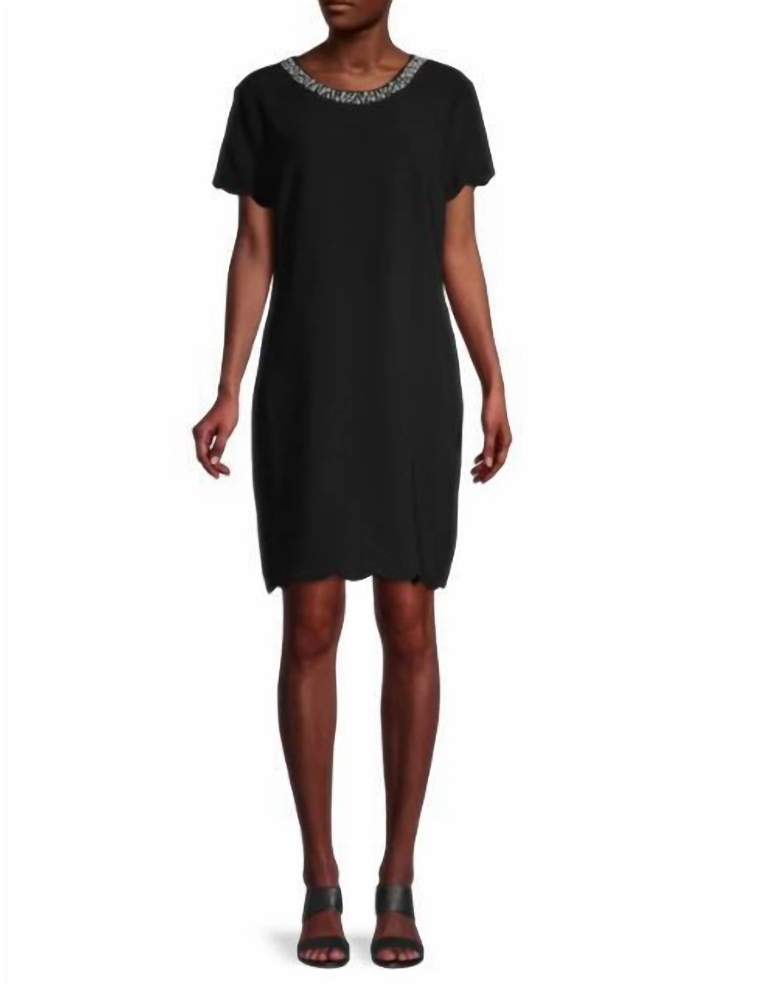 

Женское коктейльное платье-футляр с отделкой жемчугом черного цвета Karl Lagerfeld