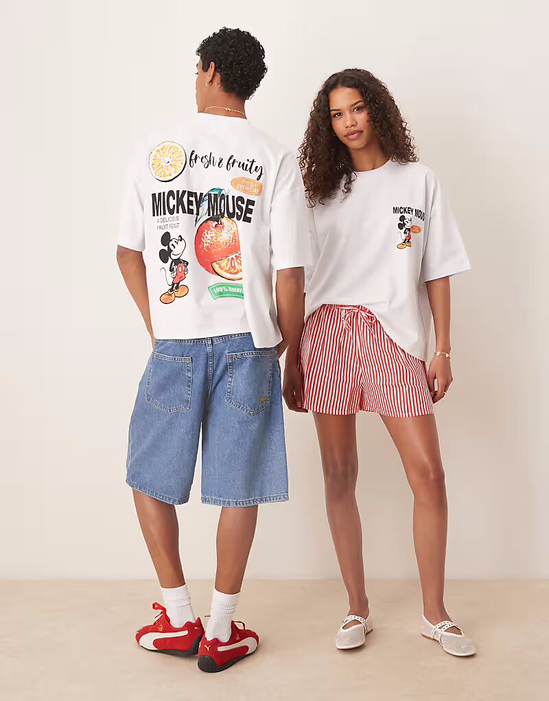 

Футболка свободного кроя унисекс ASOS DESIGN Disney oversize с принтом фруктов Микки Мауса белого цвета