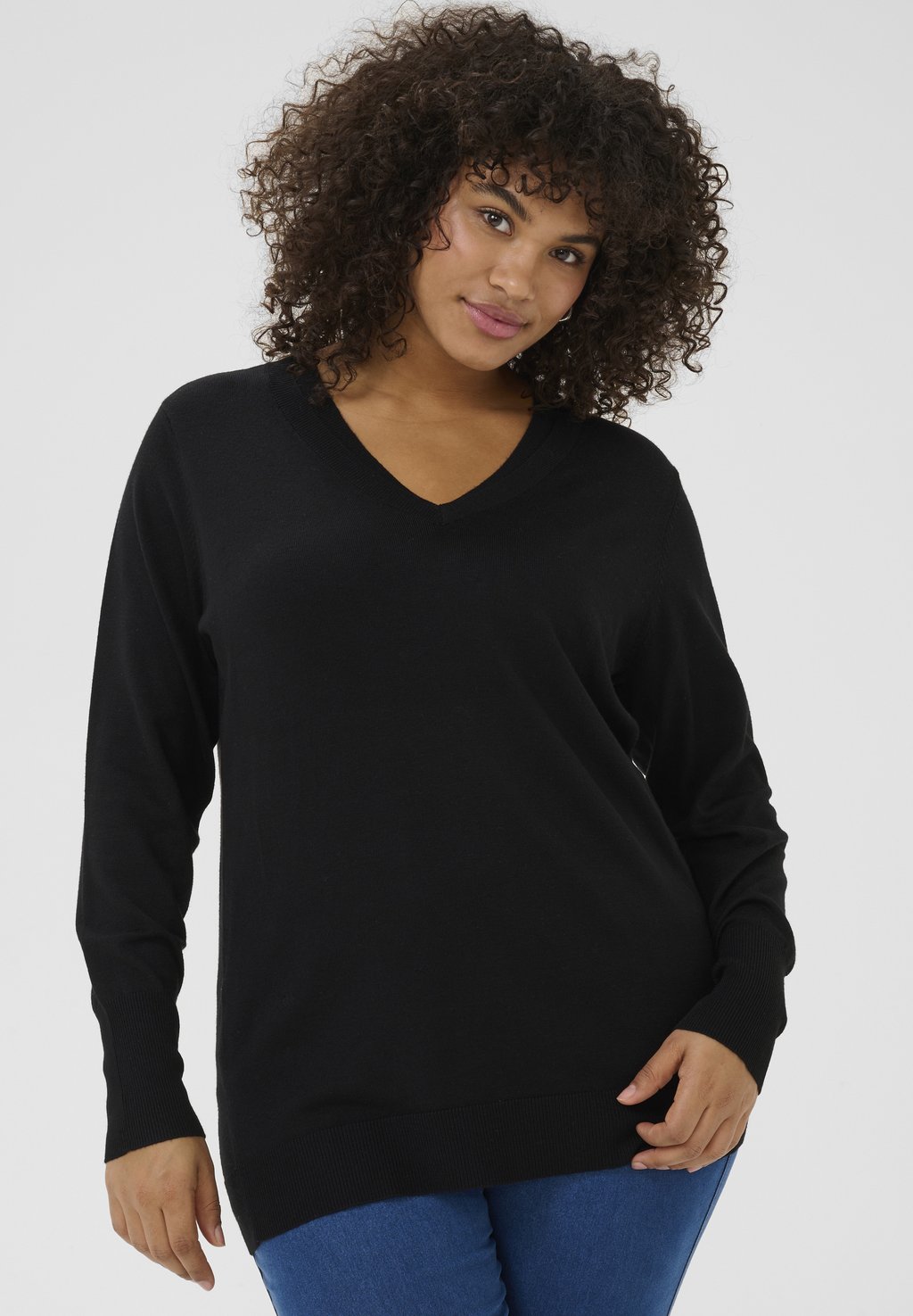 

Джемпер LIZZY DOUBLE V Kaffe Curve, черный