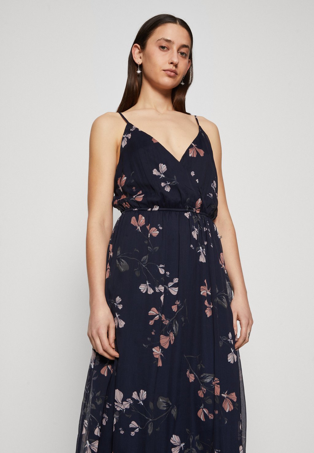 

Длинное платье VMSMILLA SINGLET WRAP ANKLE DRESS Vero Moda, темно-синий