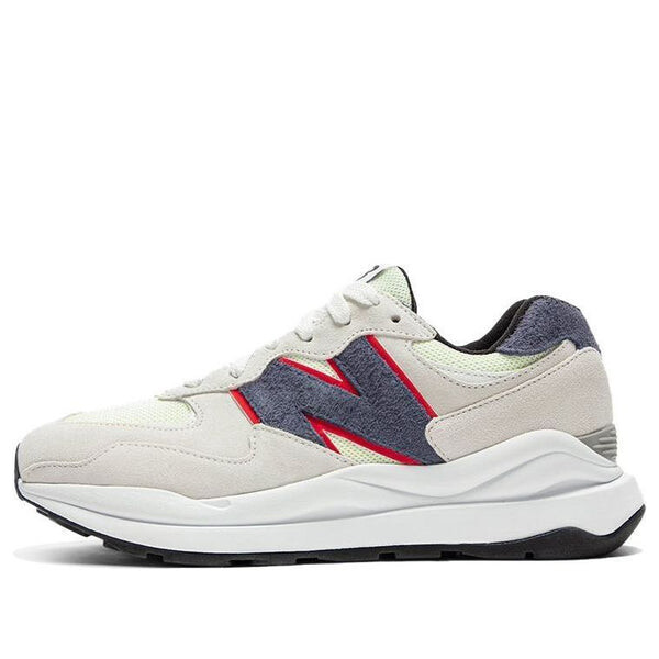 

Кроссовки 57 40 New Balance, бежевый