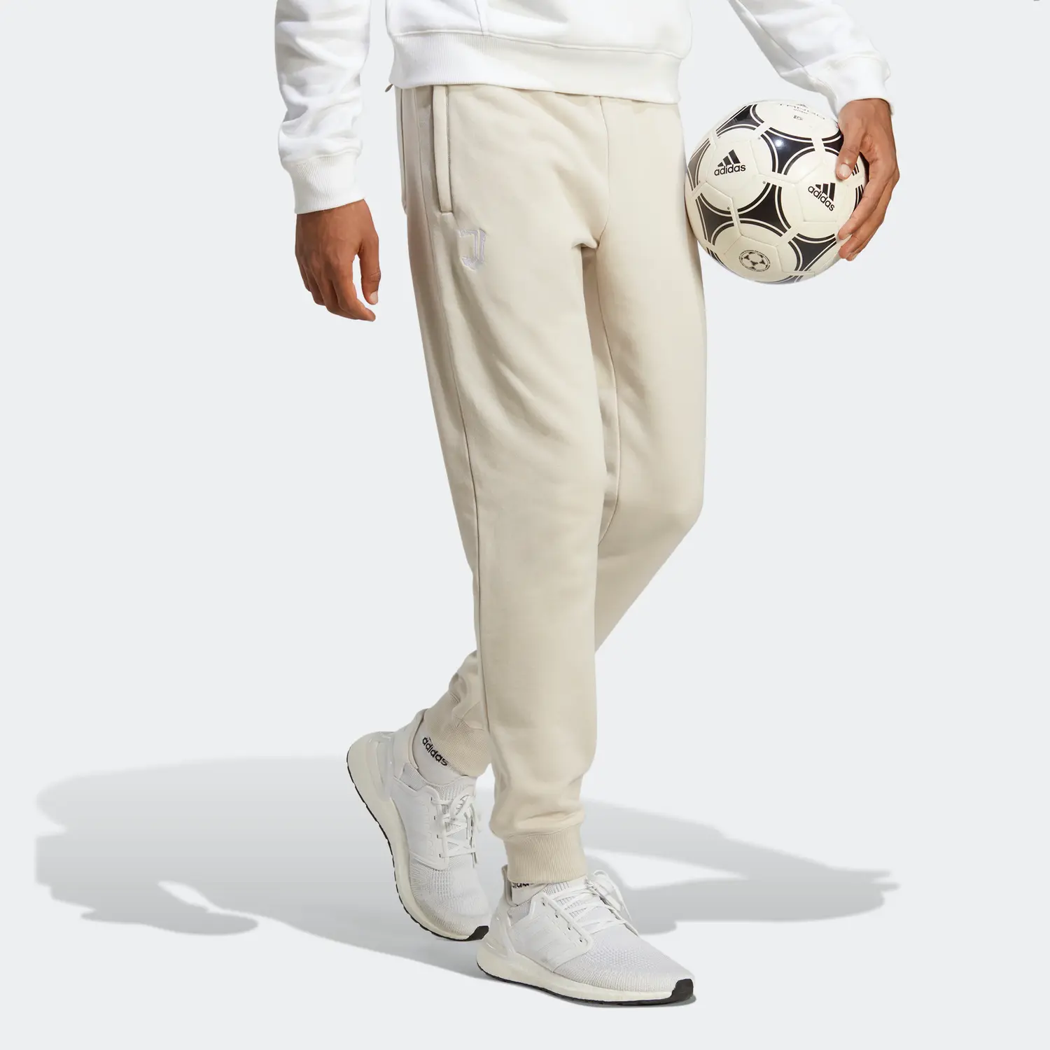 Трикотажные спортивные штаны Juventus мужские, коричневый цвет Adidas, коричневый — фото 4