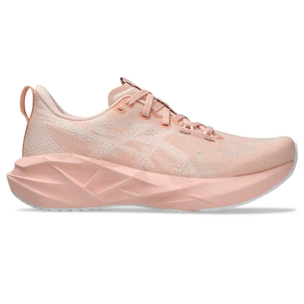Беговые кроссовки Asics Novablast 5, розовый