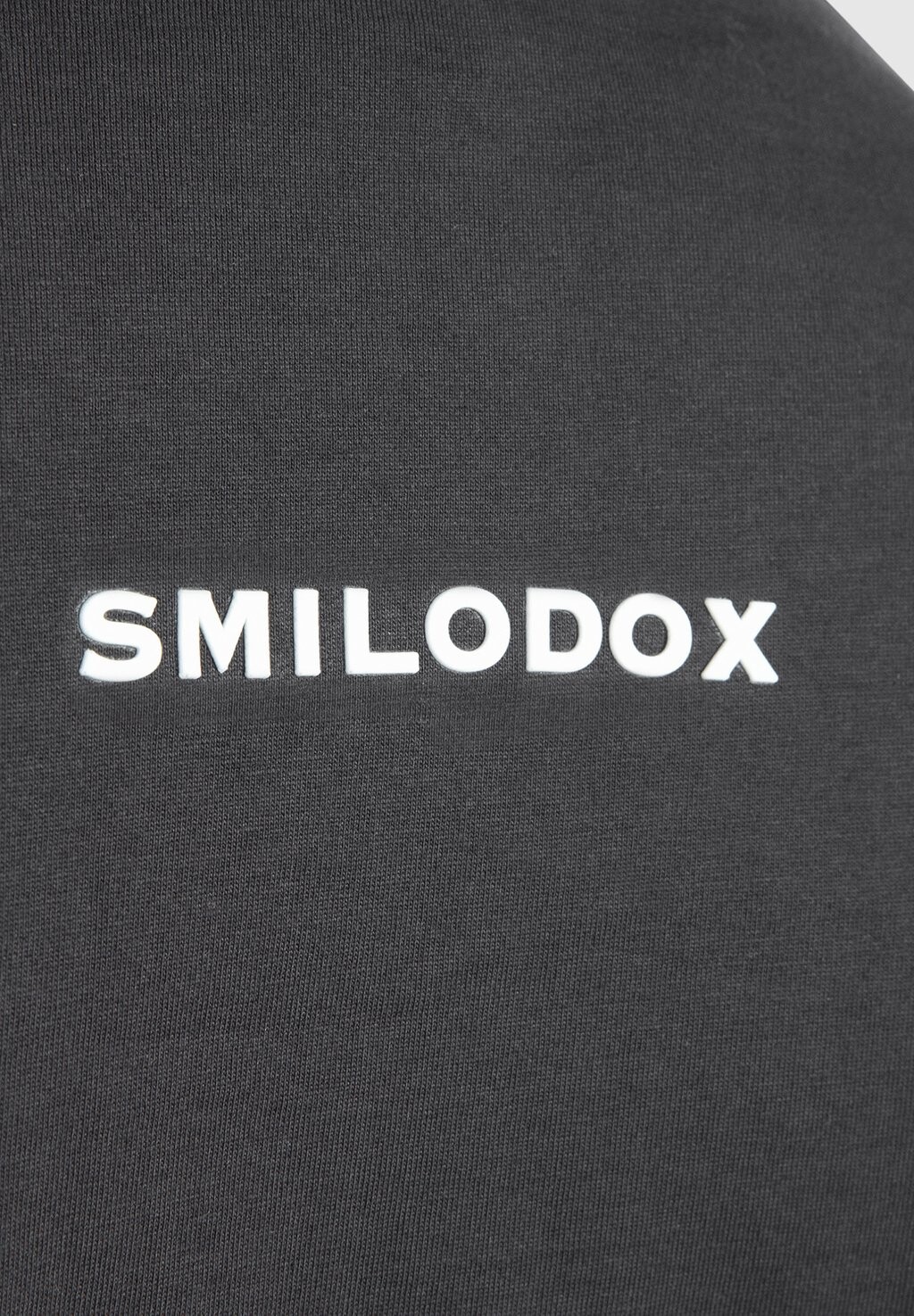 

Базовая футболка ARMIN Smilodox, антрацит