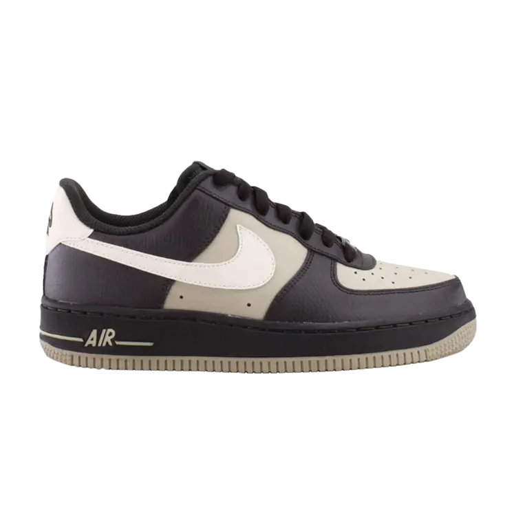 

Кроссовки Nike Air Force 1 Low GS 'Velvet Brown', коричневый