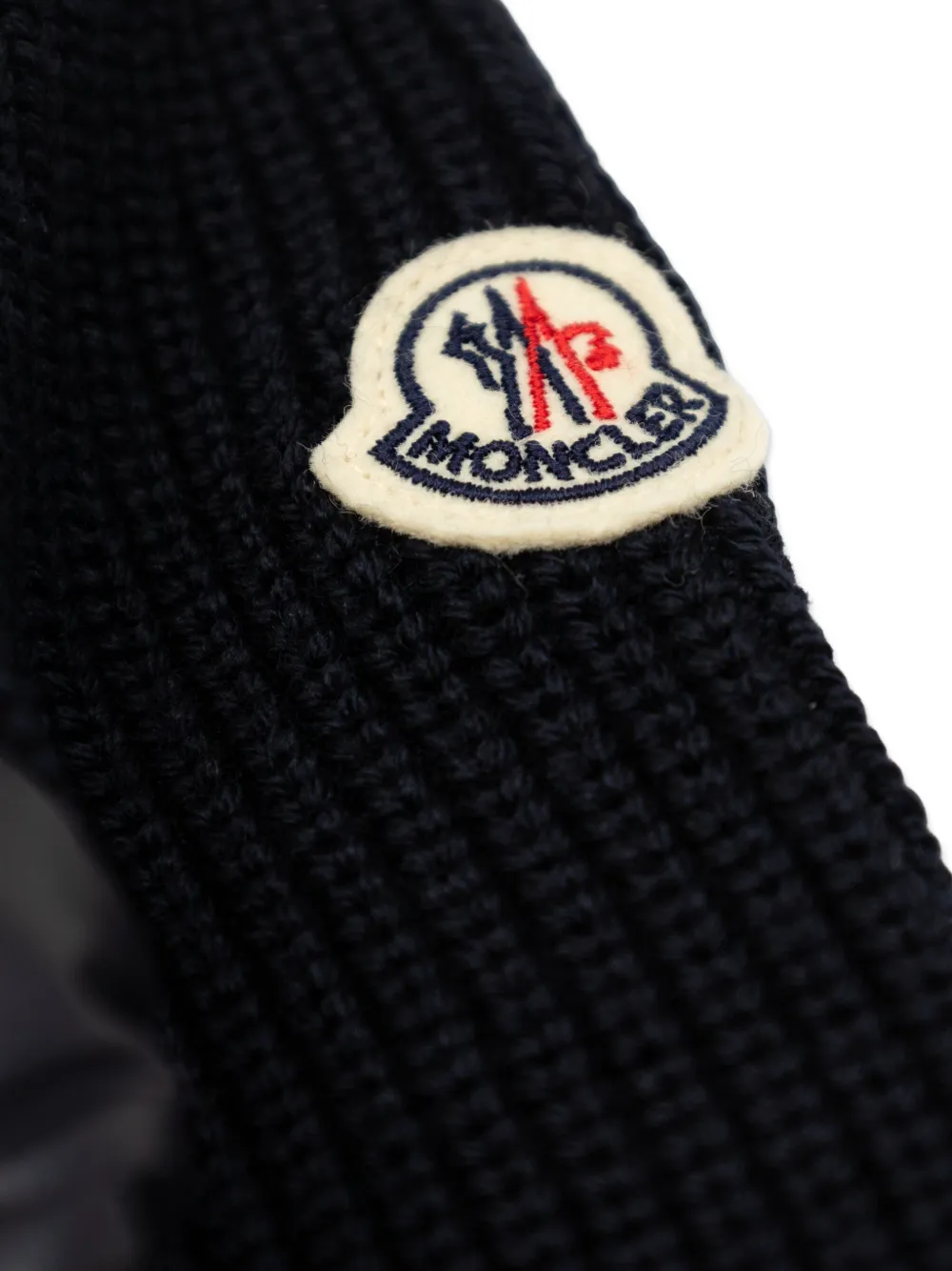 Стеганый вязаный кардиган Moncler Enfant, черный — фото 3