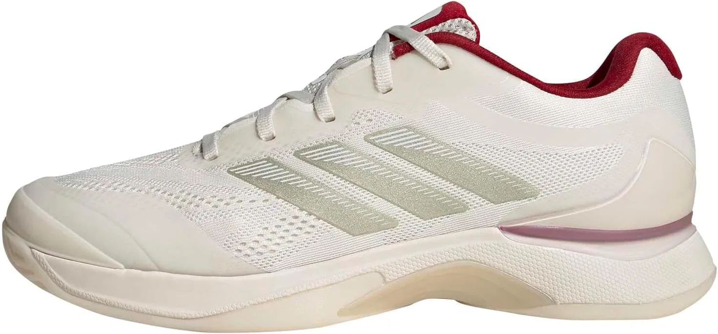 Кроссовки для тенниса Avacourt 3 adidas, Chalk White/Ice Gold Metallic/Team Victory Red