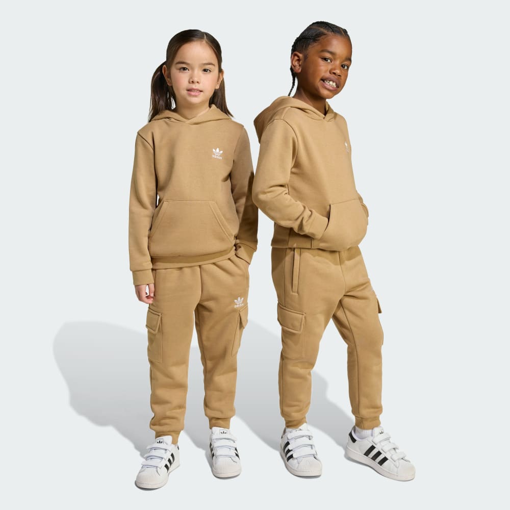 

Спортивный костюм Adidas Hoodie Cargo Set Kids, цвет Cardboard