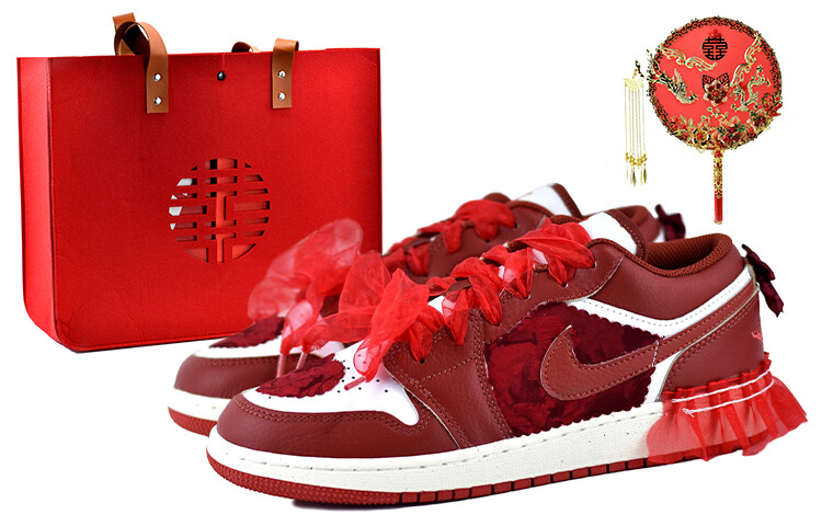 

Кроссовки Air Jordan 1 Vintage Basketball Shoes Women's Low-top White/Red, красный