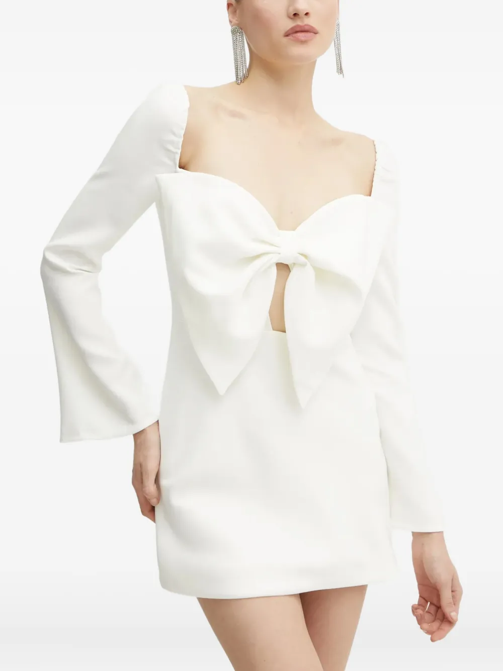 

Мини-платье с длинными рукавами и бантом Bardot, белый