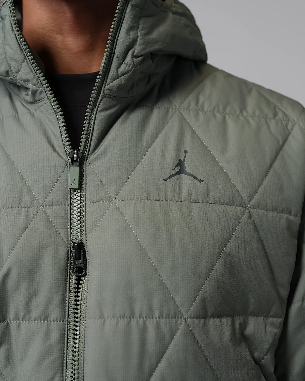 Мужская куртка Therma-FIT Jordan Sport, Vintage Lichen/Dark Shadow — фото 4
