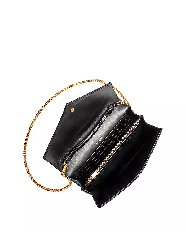 Кошелек Cassandre matelasse из кожи ягненка с цепочкой Saint Laurent, черный — фото 2