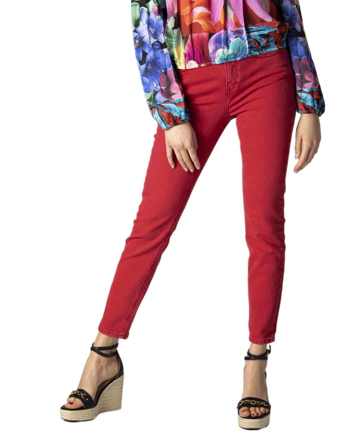 

Джинсы Desigual узкие укороченные, красный