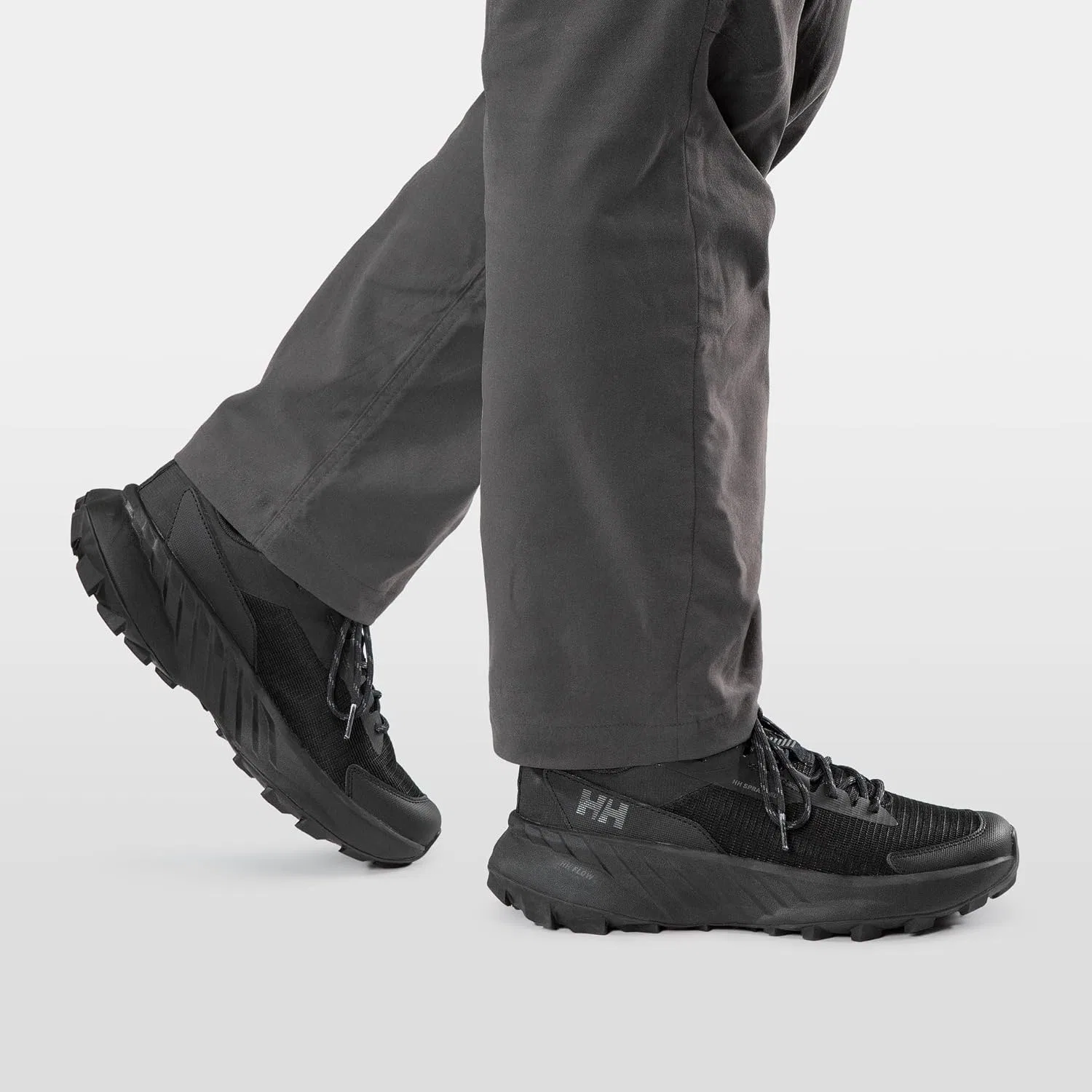 Мужские кроссовки Helly Hansen Awe Hiker DWR, Black — фото 2