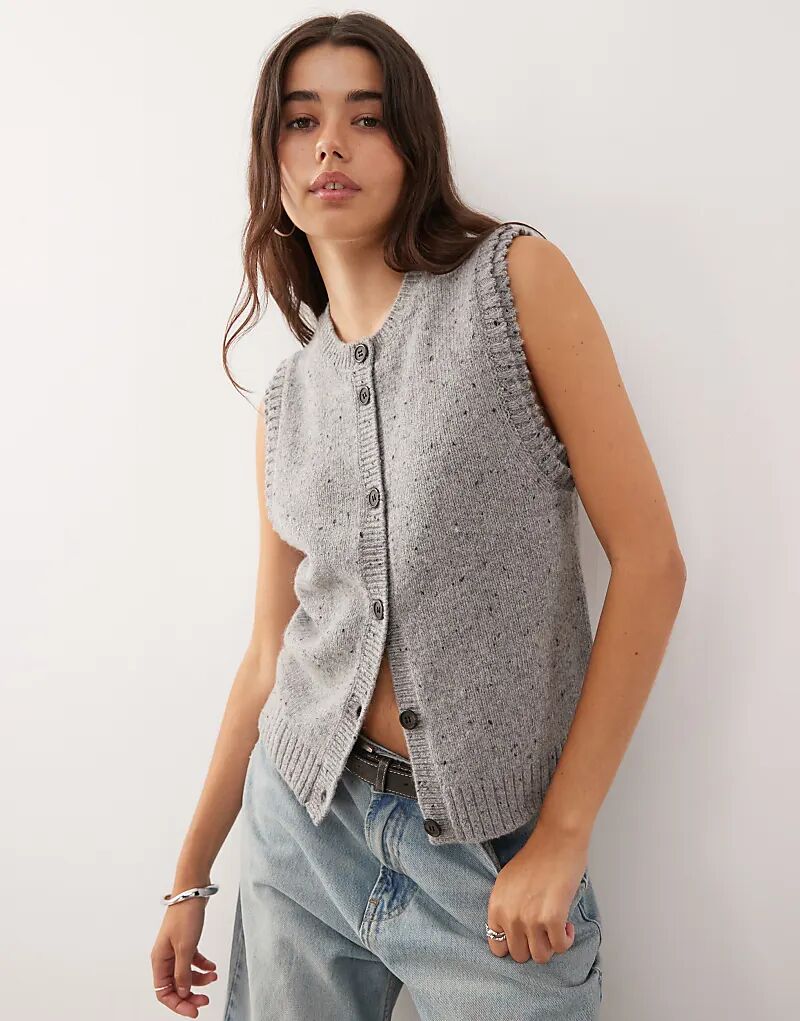 

Жилет Weekday трикотажный с высоким V-образным вырезом, серый меланж