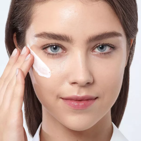 Renergie Lift многофункциональный дневной крем с spf 15 — для всех типов кожи Lancome — фото 4