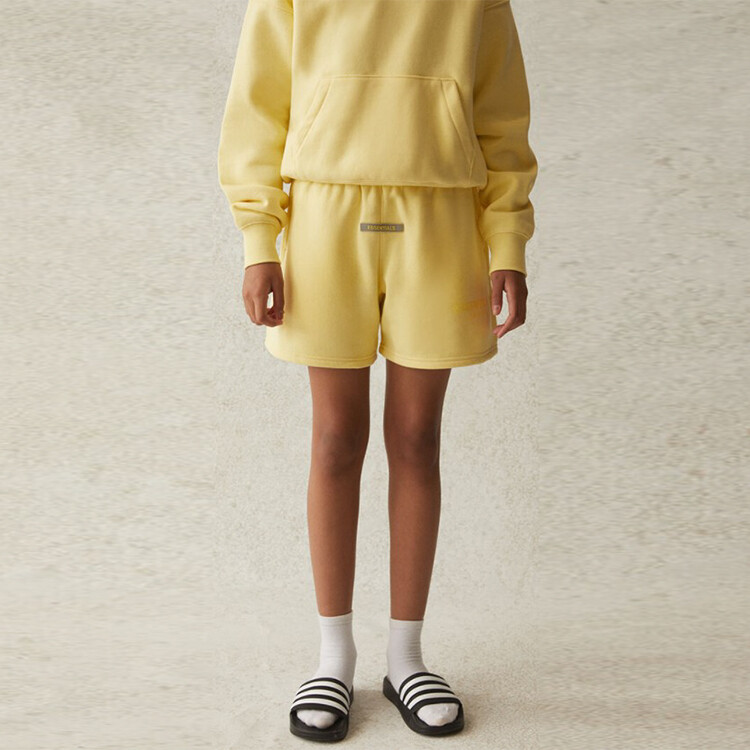 Дети Шорты Fear Of God Essentials, цвет Lemon — фото 3